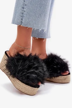 Klapki Damskie Na Koturnie Z Futerkiem I Plecionką Czarne Virela