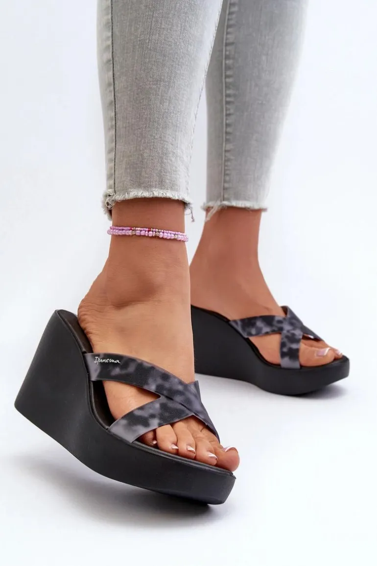 Klapki Damskie Na Koturnie 83520 Ipanema High Fashion Slide Fem Czarne