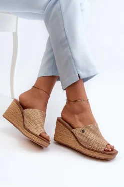 Klapki Damskie Na Koturnie Sergio Leone KL213 Beżowe