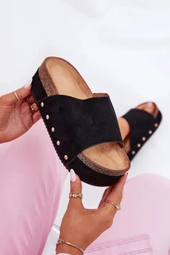 Klapki Damskie Na Masywnej Platformie Eko Zamszowe Czarne Vinnibe