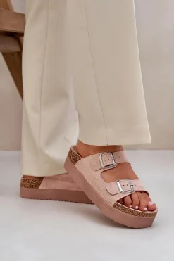 Klapki Damskie Na Masywnej Platformie Z Klamrami Różowe Aramia