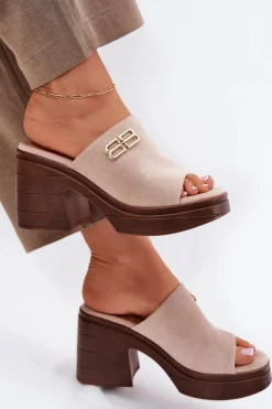 Klapki Damskie Na Masywnym Obcasie Ze Złotym Detalem Vinceza 17400 Beżowe