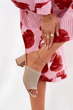 Klapki Damskie Na Obcasie Typu Słupek Beżowe Wenilan