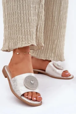 Klapki Damskie Na Płaskim Obcasie Z Ozdobą S.Barski KV51-013 Srebrne