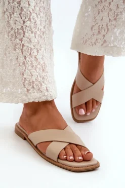 Klapki Damskie Na Płaskim Obcasie Z Eko Skóry S.Barski KV27-002 Beżowe