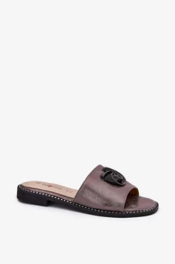 Klapki Damskie Na Płaskim Obcasie Z Ozdobnym Detalem KV51-007 Grafitowe