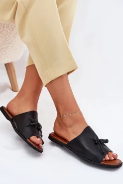 Klapki Damskie Na Płaskim Obcasie Z Ozdobnym Wiązaniem Czarne Norela