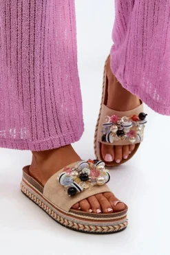 Klapki Damskie Na Platformie Z Ozdobami S.Barski HY077 Beżowe