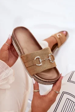 Klapki Damskie Na Platformie Ze Złotą Ozdobą I Brokatem Camel Morisela