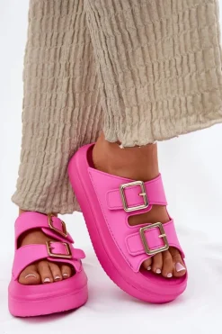 Klapki Damskie Na Platformie Ze Złotymi Klamrami Fuksja Zorila