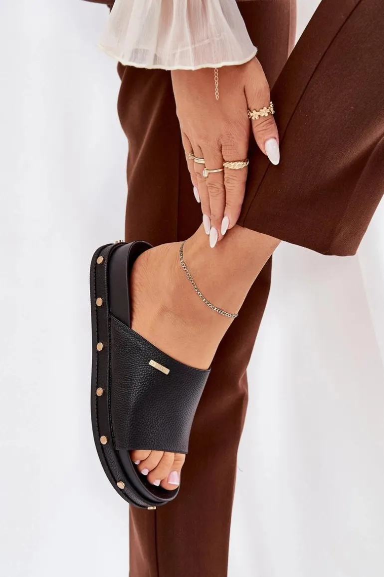 Klapki Damskie Na Platformie Z Ćwiekami Big Star RR274214 Czarne