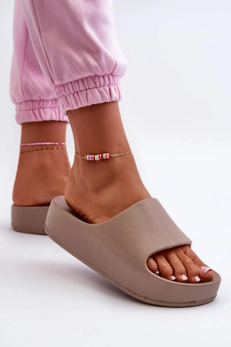 Klapki Damskie Na Platformie Piankowe Brązowe Airaplea