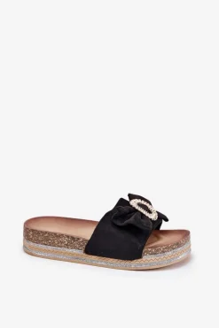 Klapki Damskie Na Platformie Z Kokardką I Ozdobną Broszką Czarne Lenela