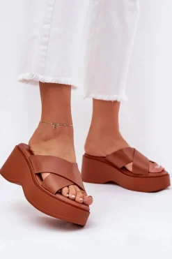 Klapki Damskie Na Platformie I Koturnie Camel Nelithraea