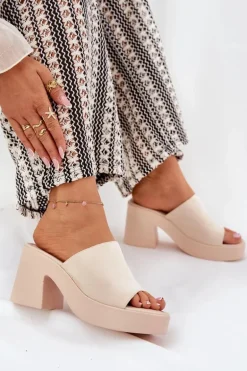 Klapki Damskie Na Słupku I Platformie Beżowe Omeisa