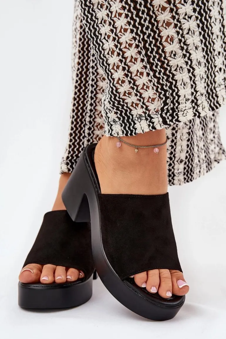 Klapki Damskie Na Słupku I Platformie Czarne Omeisa