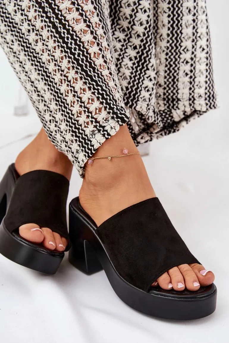 Klapki Damskie Na Słupku I Platformie Czarne Omeisa