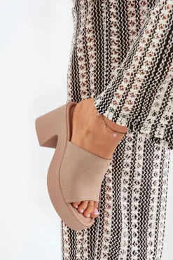 Klapki Damskie Na Słupku I Platformie Khaki Omeisa