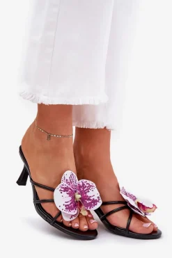 Klapki Damskie Na Szpilce Ze Sztucznym Kwiatem Czarne Reyi