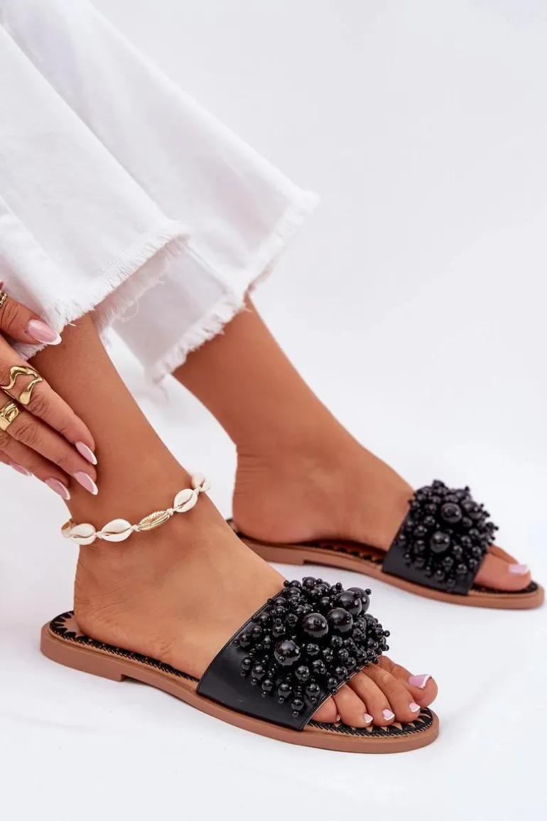 Klapki Damskie Płaskie Z Ozdobnymi Koralikami Czarne Aricca