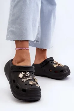 Klapki Damskie Piankowe Lekkie Na Grubej Podeszwie Z Przypinkami Czarne Effiora