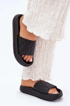 Klapki Damskie Piankowe Na Platformie Czarne Vanesha