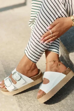 Klapki Damskie Platformie Z Klamrami Lee Cooper LCW-25-35-3496L Białe