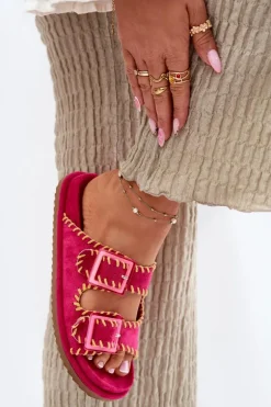 Klapki Damskie Z Klamrami I Ozdobnym Obszyciem Fuksja Visley