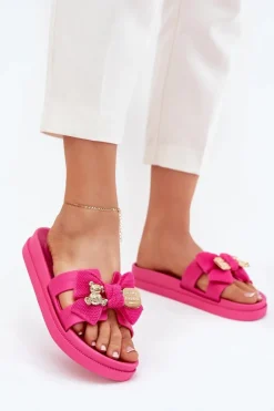 Klapki Damskie Z Kokardą I Złotą Broszką Fuksja Lynara