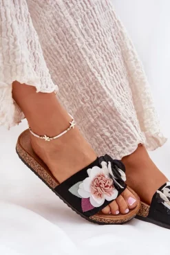 Klapki Damskie Z Kwiatkami Na Korkowej Platformie Czarne Zinrosa