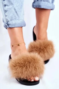 Klapki Damskie z Naturalnym Futerkiem Camel Bushido