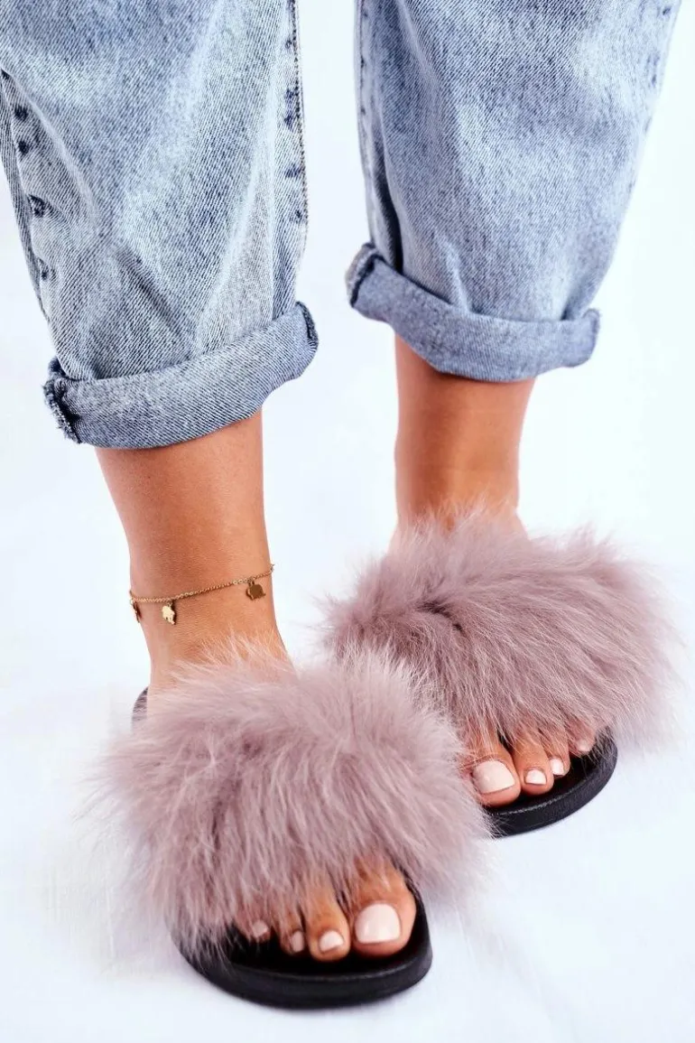 Klapki Damskie z Naturalnym Futerkiem Jasno Szare Bushido