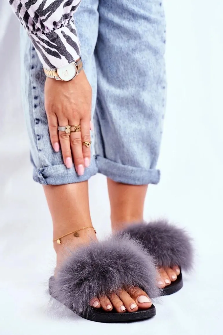 Klapki Damskie z Naturalnym Futerkiem Szare Bushido