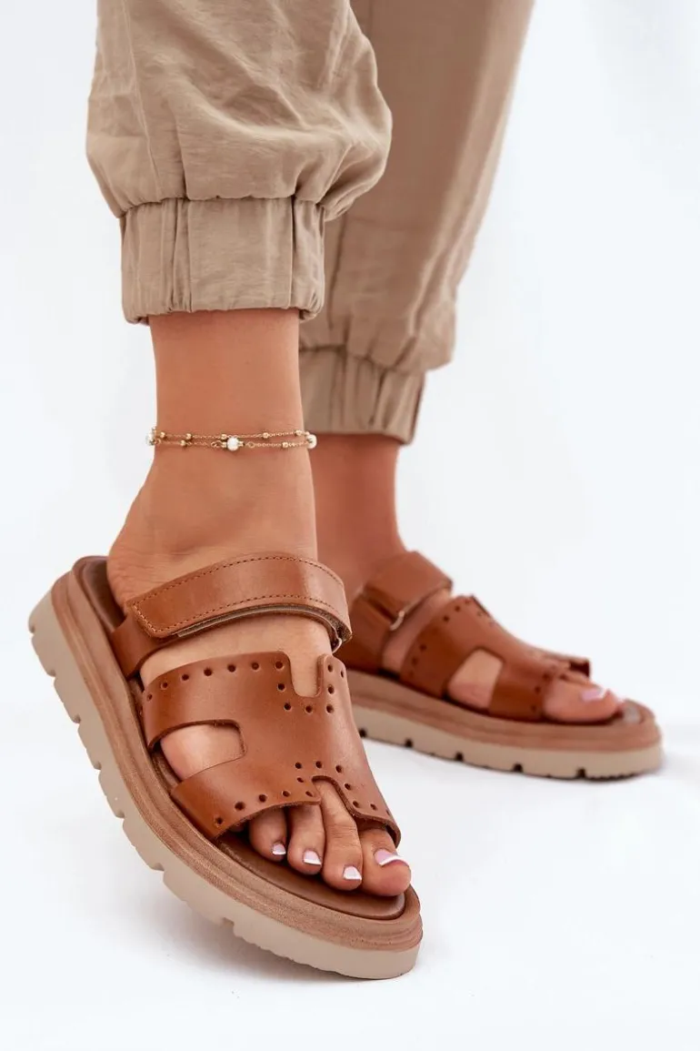 Klapki Damskie Z Naturalnej Skóry Na Platformie Zazoo 40440 Brązowe