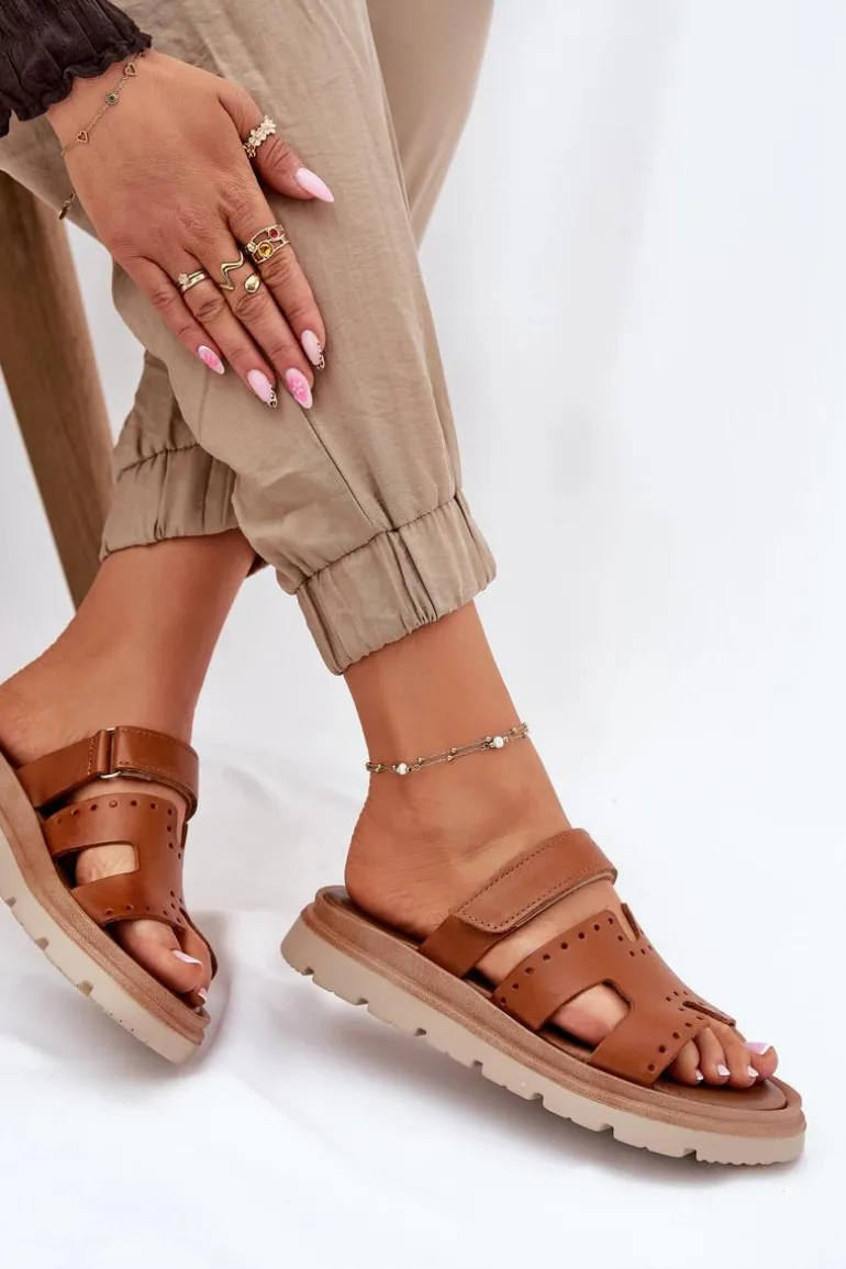 Klapki Damskie Z Naturalnej Skóry Na Platformie Zazoo 40440 Brązowe