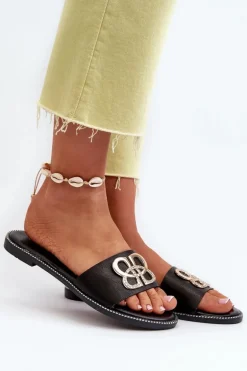 Klapki Damskie Z Ozdobą Eko Skórzane Na Płaskim Obcasie Czarne Sadria