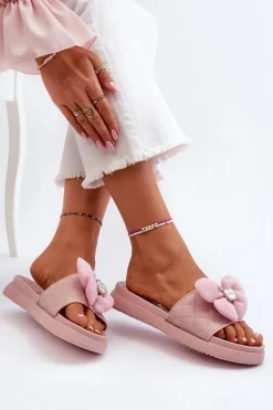 Klapki Damskie Z Ozdobą Na Niskiej Platformie Różowe Cedrella