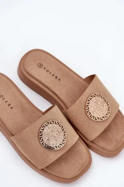 Klapki Damskie Ze Złotą Ozdobą Beżowe Kaliora