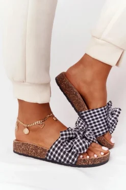 Klapki Na Korkowej Podeszwie Z Kokardą W Kratę Amara