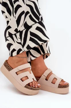 Klapki Na Masywnej Platformie Beżowe Daldiva