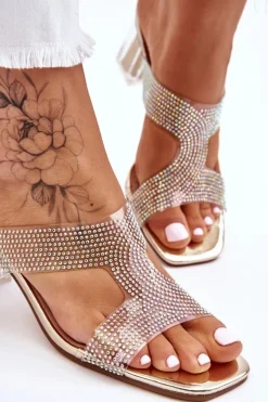 Klapki Na Obcasie Z Dżetami Złote Jaxen