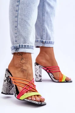 Klapki Na Obcasie Z Paseczkami Wężowe Neonowe Beckie