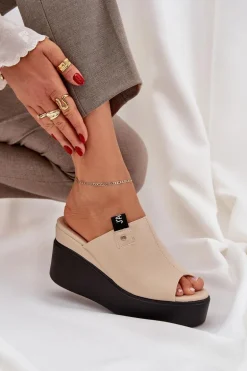 Klapki Na Platformie I Koturnie Eko Skórzane Beżowe Eridoria