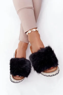 Klapki Na Platformie z Futerkiem Czarne Adventure