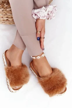 Klapki Na Platformie z Futerkiem Camel Adventure