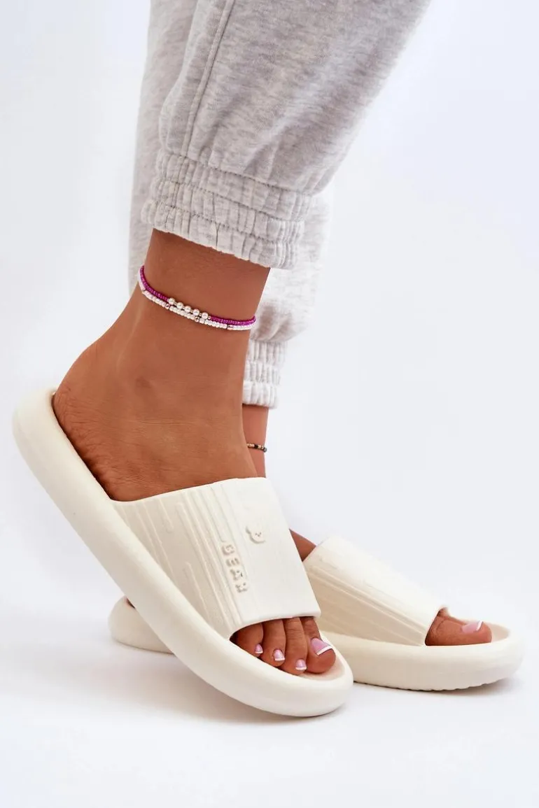 Klapki Piankowe Damskie Lekkie Jasnobeżowe Fenicva