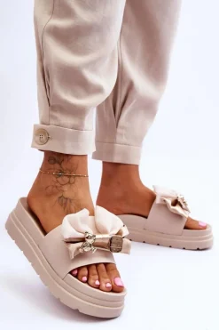 Klapki Z Kokardą I Ozdobnym Misiem Beżowe Suzy