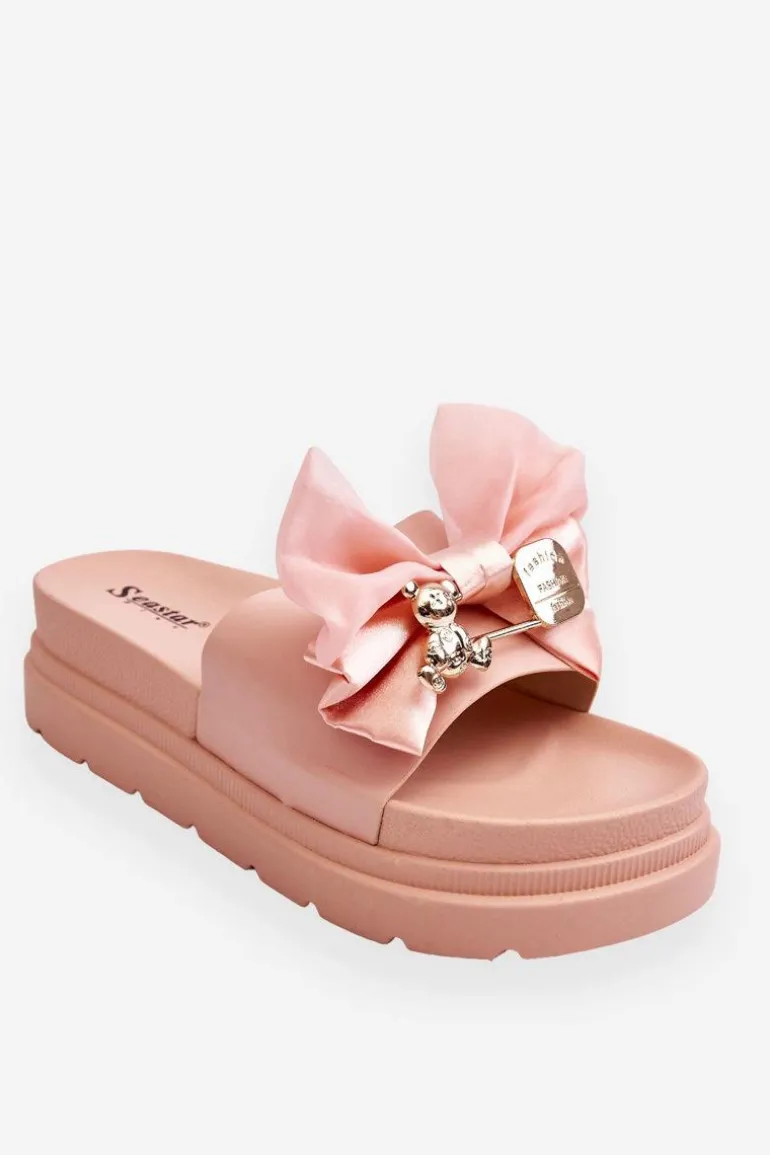 Klapki Z Kokardą I Ozdobnym Misiem Jasnoróżowe Suzy