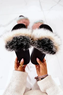 Klapki Z Naturalnym Futerkiem Biało-Czarne Naturis