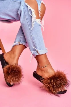 Klapki Z Naturalnym Futerkiem Brązowe Elsa